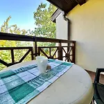 Menada Imperial Heights Villas *