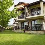 Menada Imperial Heights Villas * Sunny Beach