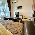 Menada Imperial Heights Villa *