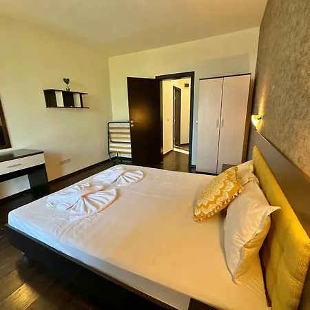 Menada Imperial Heights Villa