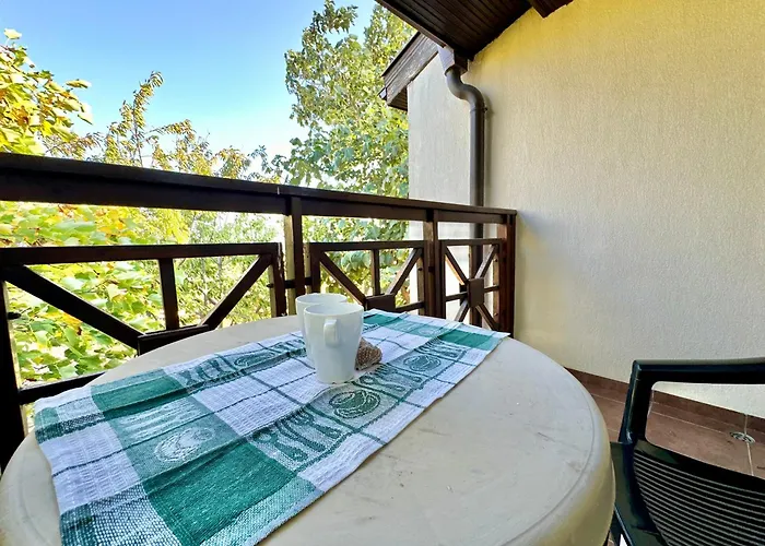 Menada Imperial Heights *