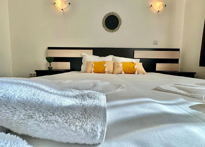 Menada Imperial Heights *