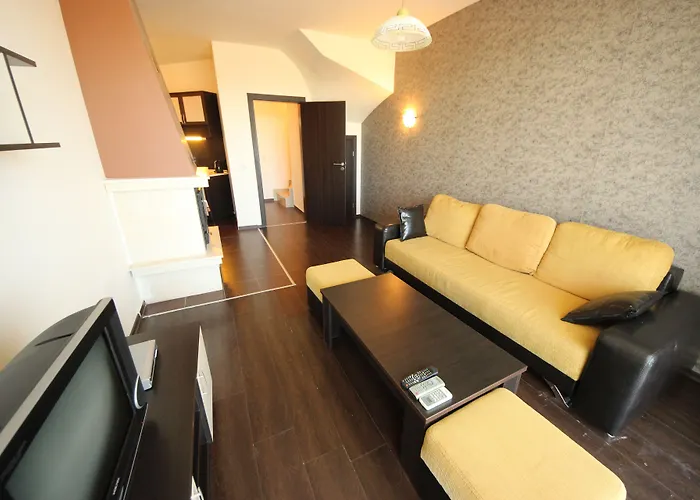 Menada Imperial Heights *