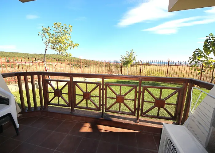 Menada Imperial Heights